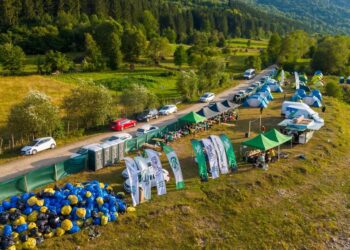 420 de persoane au colectat peste 12 tone de deșeuri