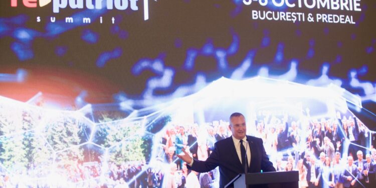 Președintele PNL, Nicolae Ciucă, a fost prezent astăzi la Gala RePatriot