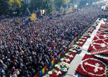 Pelerinajul de Sfânta Parascheva va atrage peste 300.000 de credincioși