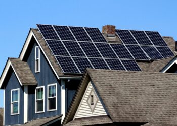 Ministerul Investițiilor și Proiectelor Europene oferă finanțare pentru panouri fotovoltaice