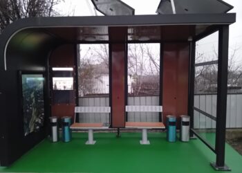 Stații de autobuz inteligente intr-o comună din Botoșani