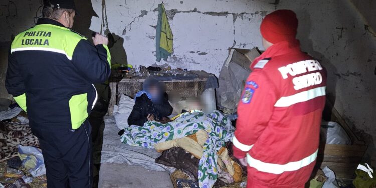 Ger cumplit la Botoșani: Pompierii și polițiștii locali, în misiune pentru salvarea oamenilor fără adăpost