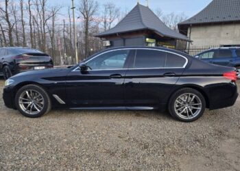 BMW închiriat din Botoșani, găsit dezmembrat în Brașov