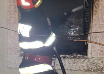 Tragedie la Rădeni: bărbat decedat în urma unui incendiu