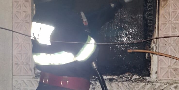 Tragedie la Rădeni: bărbat decedat în urma unui incendiu