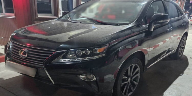 Autoturism de peste 140.000 lei, furat din Austria, descoperit la PTF Stânca