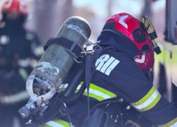 Peste 200 de copii si profesori au fost evacuați astăzi dintr-o școala din județ