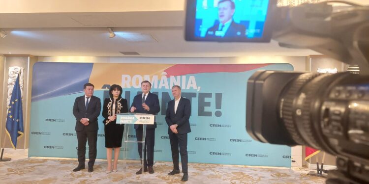 Crin Antonescu despre alegeri: „Este o bătălie în trei, dar mă văd în turul 2”