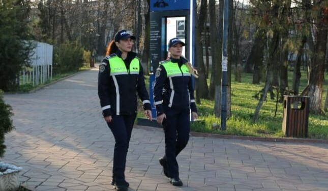 Acțiune de amploare a polițiștilor din Botoșani pentru prevenirea faptelor antisociale.Galerie foto