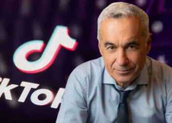 Percheziții de amploare într-un dosar de corupere a alegătorilor: sunt vizați influenceri care au făcut campanie pentru Călin Georgescu