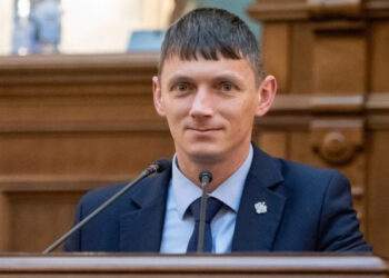 Senatorul POT Paul Ciprian Pintea, acuzat de fals în CV și probleme cu legea