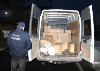 Contrabandă cu țigări, descoperită de polițiștii de frontieră