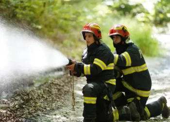 Dezastru la Agafton! Cutremur, explozii, incendii și accidente – zeci de victime, oameni sub dărâmături!