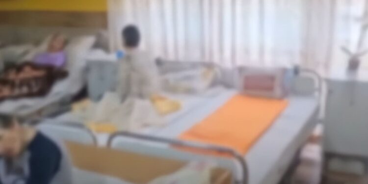 „Nu am sesizat dacă mai are ochi” – Scene șocante într-un nou azil al groazei descoperit la Dorohoi