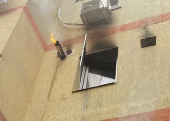 Incendiu într-un apartament din botoșani, provocat de un scurtcircuit la centrala termică