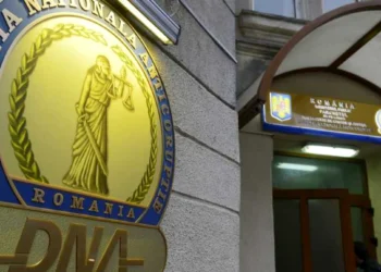 Primarii arestați riscă suspendarea din funcție. Alți șase edili sunt  judecați.