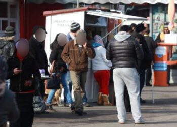 Acțiune a polițiștilor botoșăneni pentru prevenirea înșelăciunilor și furturilor din buzunare