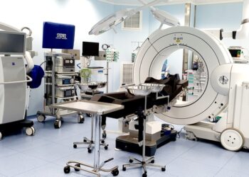 CJ a dat undă verde construirii unei noi săli de operație finanțată de o echipă de antreprenori locali