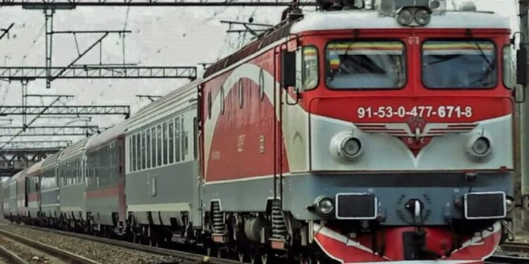 CFR Călători neagă falimentul, dar recunoaște: „Transportul de călători este în pericol!”