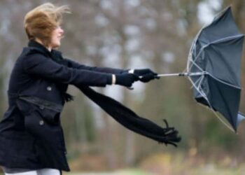 Cod portocaliu de vreme severă în Botoșani: Vijelii, grindină și averse torențiale anunțate pentru astăzi