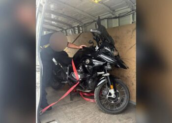 Român tras pe dreapta în toiul nopții, cu „fierul” furat din Franța