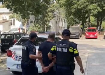A sfidat judecătorii și s-a dus peste soție la serviciu! A ajuns în arest!