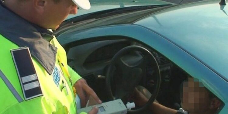 Șofer prins la volan fără permis în Călărași – Polițiștii au descoperit și că băuse înainte să urce la volan!