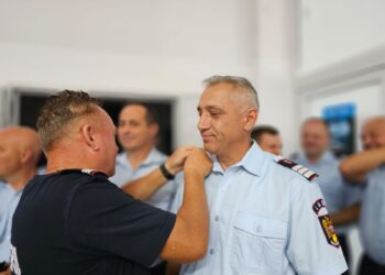 Zeci de cadre ale ISU Botoșani, avansate în grad de Ziua Recunoașterii Profesionale