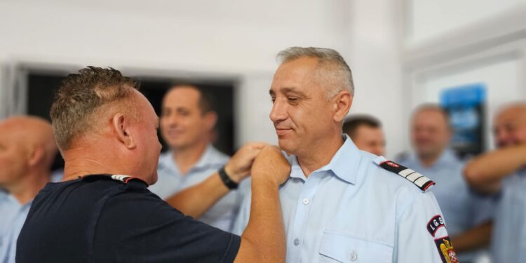 Zeci de cadre ale ISU Botoșani, avansate în grad de Ziua Recunoașterii Profesionale