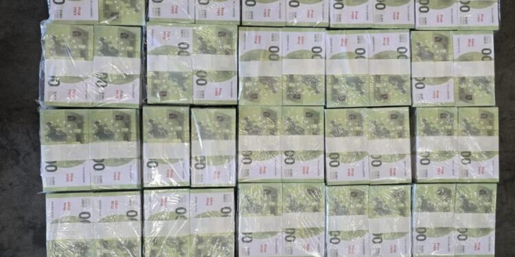 Aproape 1 miliard de euro contrafăcuți, găsiți în Constanța! Operațiune sub egida Europol