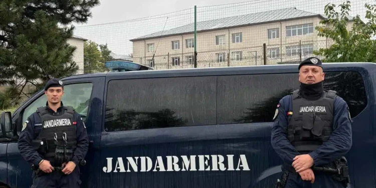 Băiat de 15 ani, atacat pe stradă după ore! Jandarmii din Dorohoi au intervenit fulgerător!