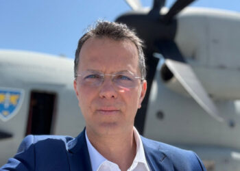 DEMISIE-BOMBĂ LA APĂRARE! Ionuț Moșteanu pleacă din Guvern după scandalul diplomei!