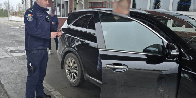 Șofer din R. Moldova prins la Stânca cu un document buclucaș – polițiștii l-au mirosit imediat!