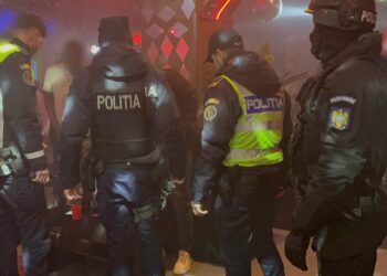 ESTE 100 DE FORȚE DE ORDINE AU DESCINS ÎN LOCALURI, ÎN STRADĂ ȘI ÎN TRAFIC