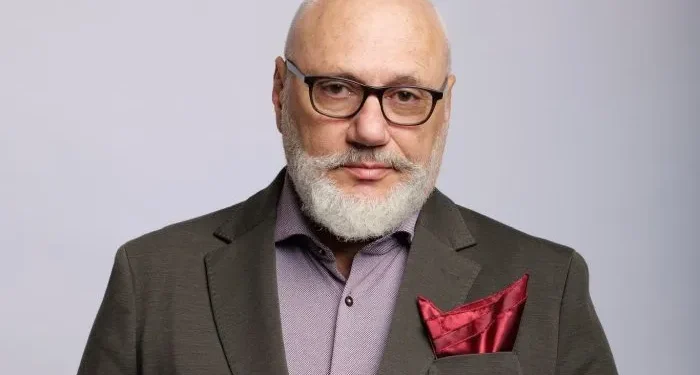 DESCINDERI-ȘOC ÎN MAI MULTE JUDEȚE! „PSIHOLOGUL” FALS, ACUZAT DE ÎNȘELĂCIUNE, VIOL ȘI AGRESIUNI SEXUALE