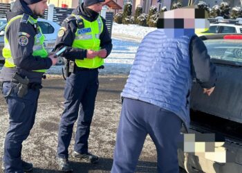 Braconieri prinși în flagrant: zeci de rațe sălbatice confiscate de polițiști