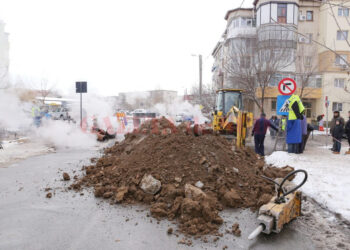 Defecțiune gravă pe rețeaua de apă, intervenție contra cronometru