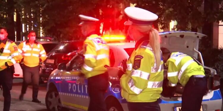 Amenzi de zeci de mii de lei, permise smulse pe bandă rulantă, șofer beat criță și vitezoman prins cu 130 km/h