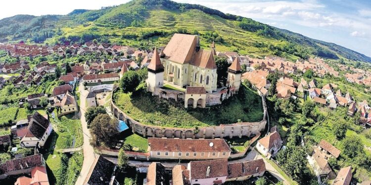 Închisoarea căsniciei din Biertan: cum un sat din Transilvania a avut doar un divorț în 300 de ani
