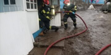 Tragedie în Călărași! Femeie de 80 de ani, găsită fără viață după ce casa i-a fost cuprinsă de flăcări