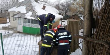 Clipe de groază la Darabani! Bărbat de 67 de ani, scos în viață dintr-o fântână adâncă de 7 metri