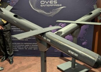 PREMIERĂ ÎN România: Rachetă de croazieră dezvoltată de o companie privată, prezentată oficial la București VIDEO