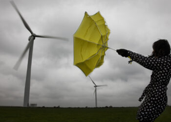 Cod galben de vânt peste județul Botoșani: rafale de până la 70 km/h și alertă pentru populație