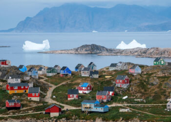 Groenlanda, țara fără garduri: cum funcționează societatea unde nimeni nu deține pământul