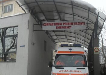 ȘOC LA PEDIATRIE, LA CÂTEVA ORE DUPĂ MOARTEA ELEVULUI DE 14 ANI! Fetiță de 10 ani, în comă după ce a acuzat dureri cumplite de cap