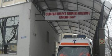 ȘOC LA PEDIATRIE, LA CÂTEVA ORE DUPĂ MOARTEA ELEVULUI DE 14 ANI! Fetiță de 10 ani, în comă după ce a acuzat dureri cumplite de cap