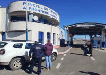 Asigurare auto falsă descoperită la frontieră. Șofer moldovean oprit la control în PTF Rădăuți Prut