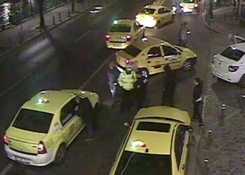Razie de amploare printre taximetriștii din Botoșani! Amenzi usturătoare, permise reținute și mașini trase pe dreapta