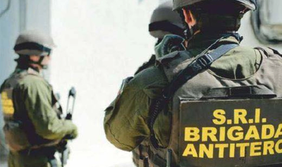 Alertă la o bancă din Dorohoi! Pachet suspect lăsat în sediul BRD, zona evacuată și intervenție a brigăzii antitero