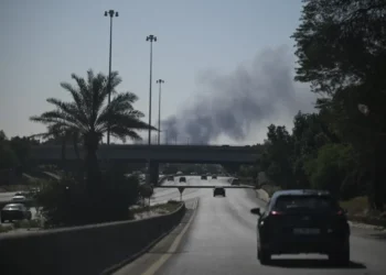 Explozie de violență în Orientul Mijlociu: atacuri în lanț, sute de victime și piețe globale în șoc